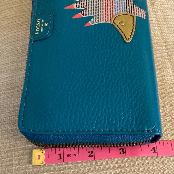 Fossil Blue Wallet with Hedgehog Design - Picture 5 of 5